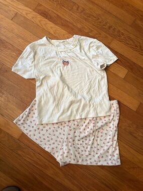 Cream Strawberry Print Short Pajama Set - Women's Intimates